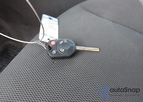 2013 Ford Focus S из США, поврежденный, VIN 1FADP3E21DL125091